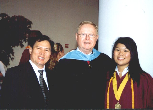 Ba cua Phuong, Dr. Ward (Headmaster) va Phuong (16 tuoi)