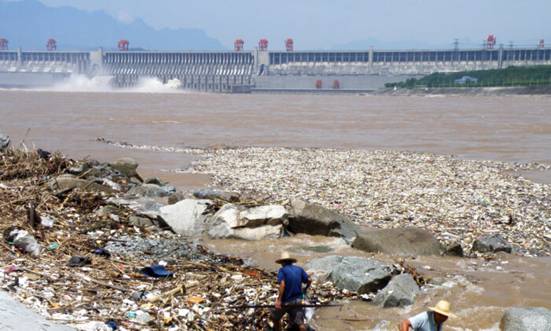 https://img.ntdvn.com/2019/11/china-yangtze-river-pollution-700x420.jpg